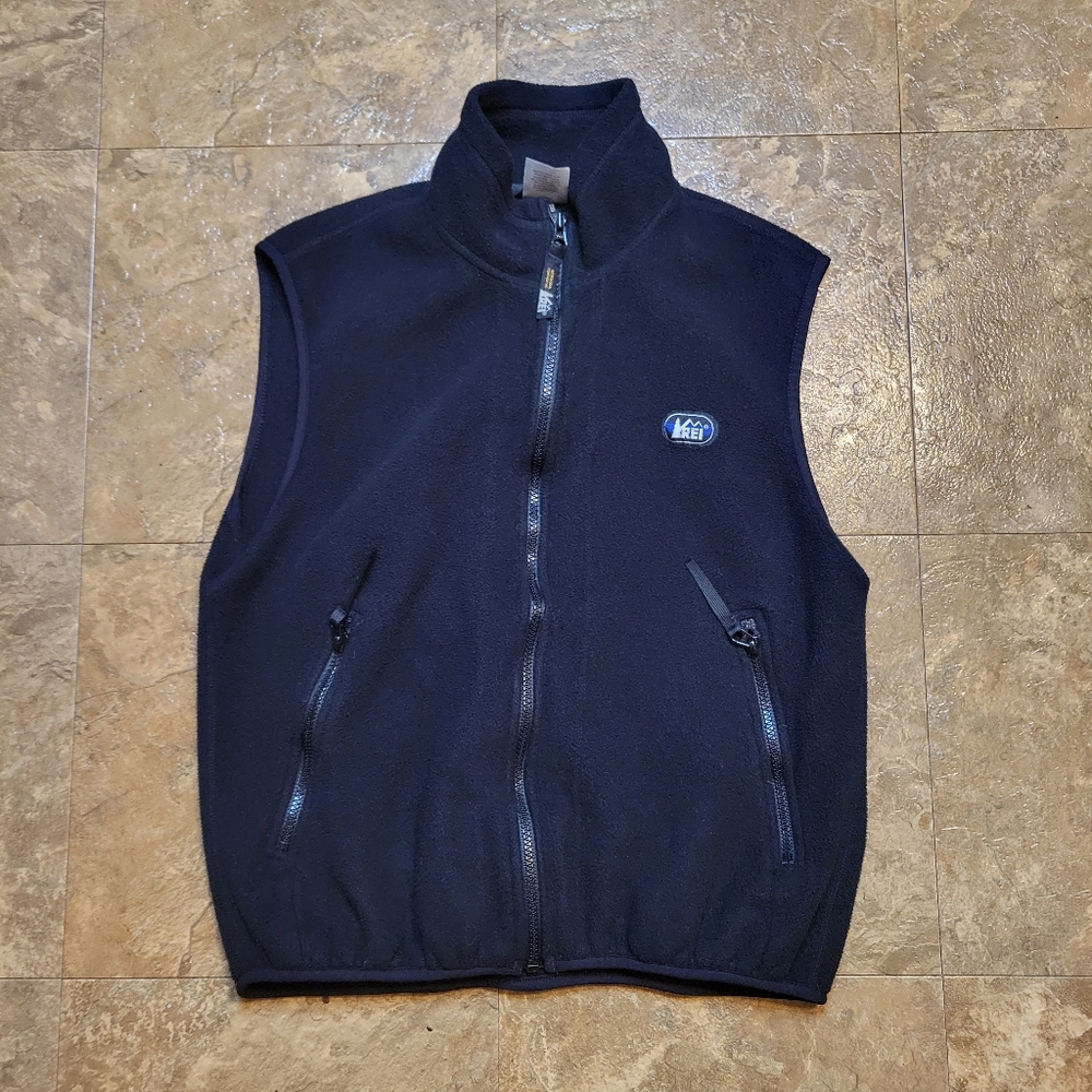 REI Fleece Vest Adult Small Black Full Zip Polartec Outdoor Pockets Made In USA